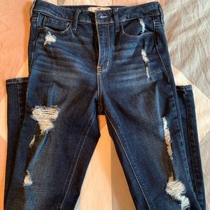 Hollister Highrise dark ripped jeans